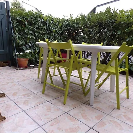 Avec Jardinet Et Terrasse Apartment Saint-Jean-de-Luz